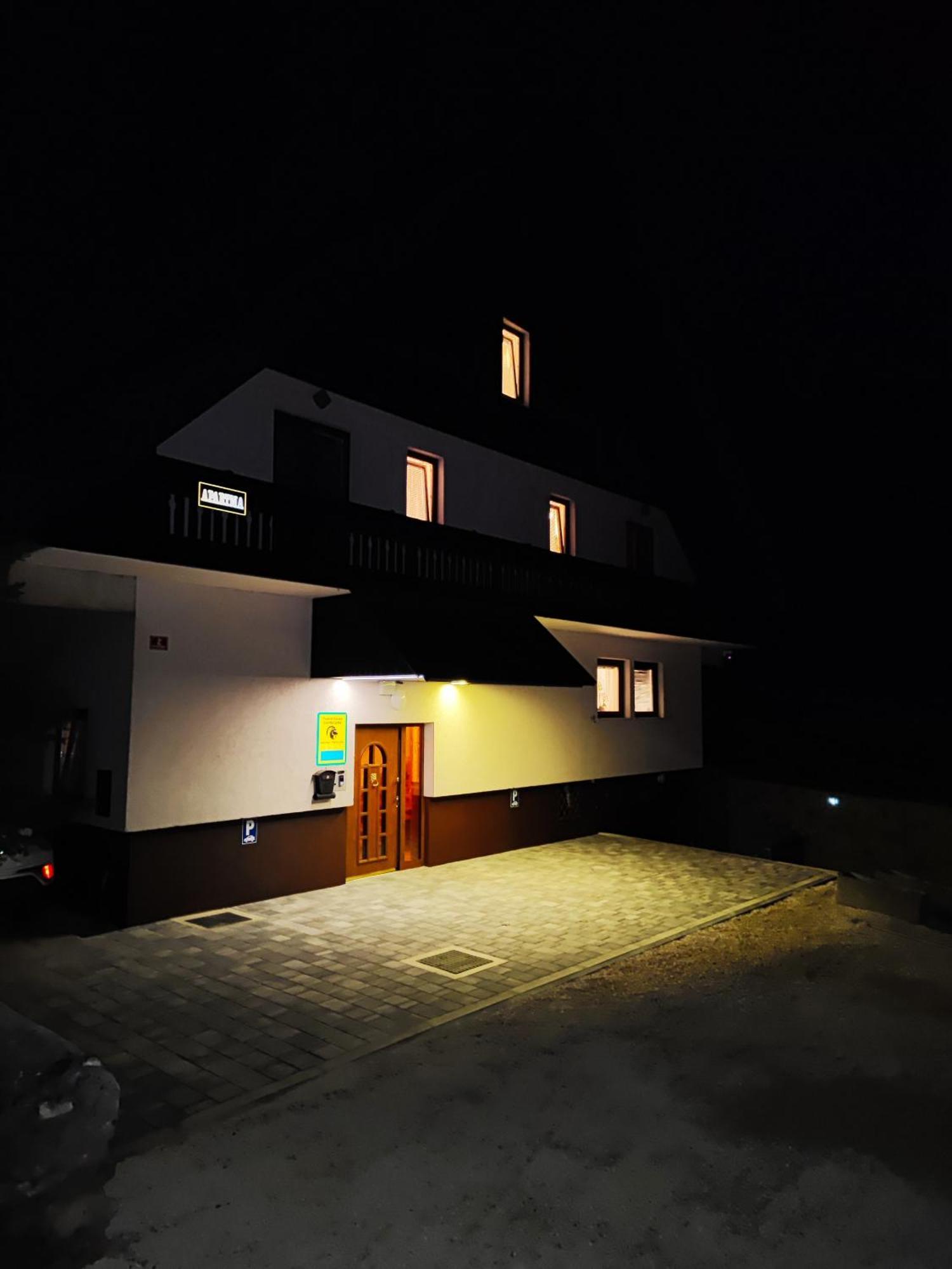Апартаменты Tourist House Capricorn Блед Экстерьер фото