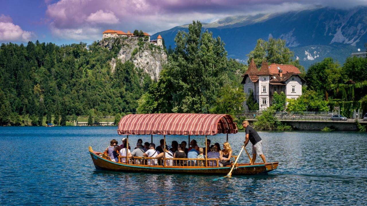 Апартаменты Tourist House Capricorn Блед Экстерьер фото